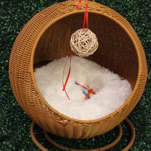 Egg Chair for small pet - Picture 5 of 6